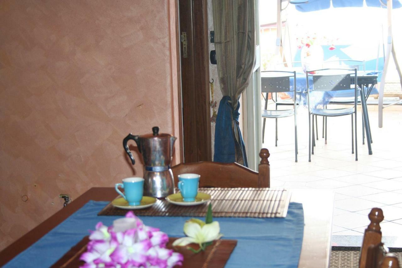 Casa Vacanze Aloha Giardini Naxos Exteriör bild