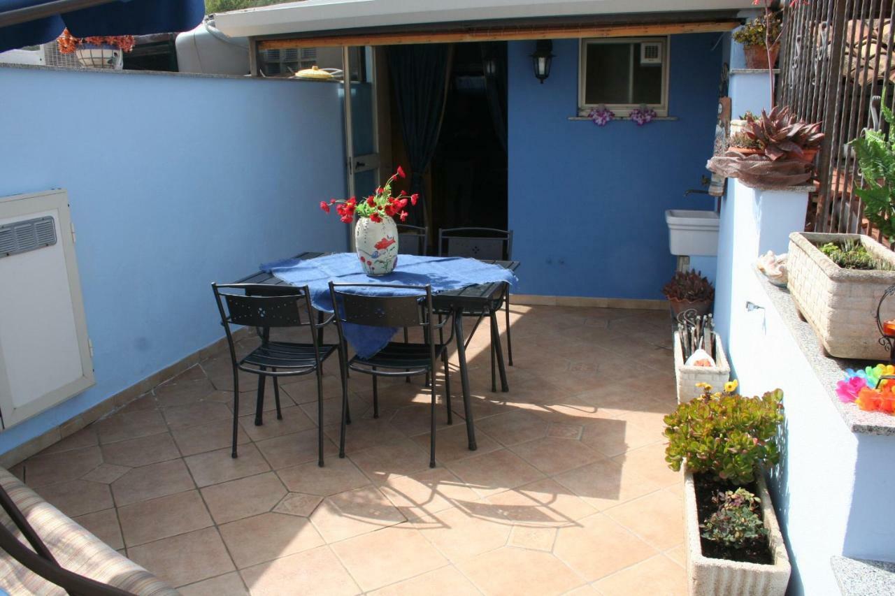 Casa Vacanze Aloha Giardini Naxos Exteriör bild
